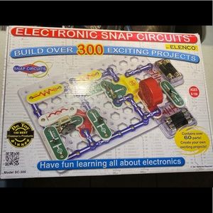 SC-300 Snap Circuits